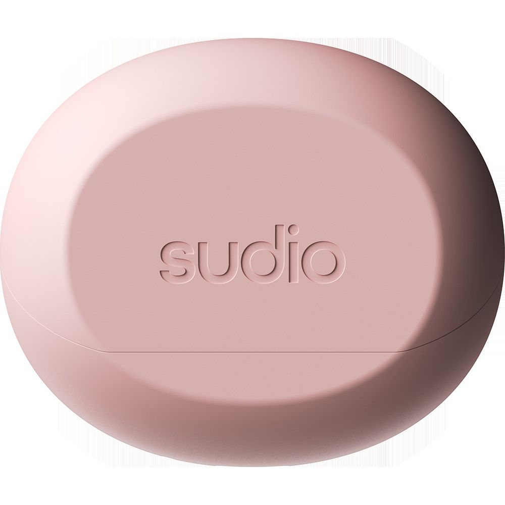 Una custodia rosa per auricolari Sudio con il suo logo.