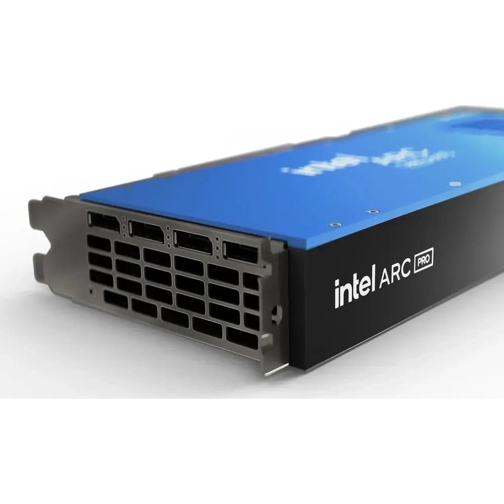 Una GPU Intel Arc Pro con coperchio blu e fessure di ventilazione.