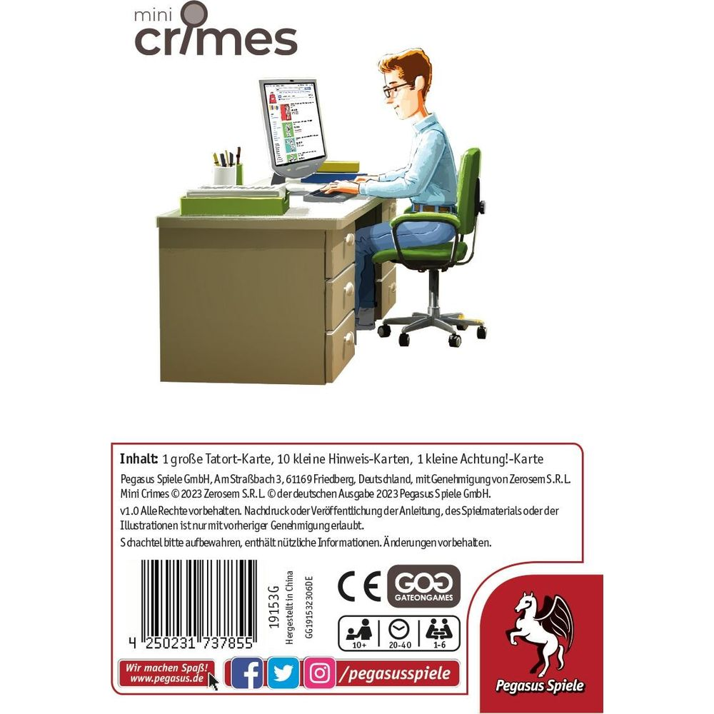 Uomo seduto a una scrivania digita su un computer. Confezione del gioco.