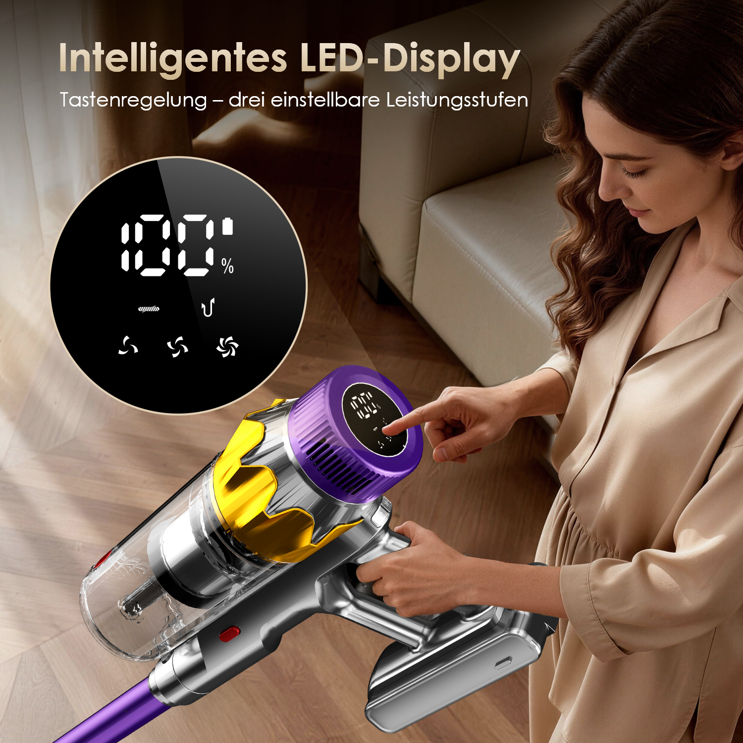 Kabelloser Staubsauger mit LED-Display zeigt 100% Akku an, von Frau bedient.