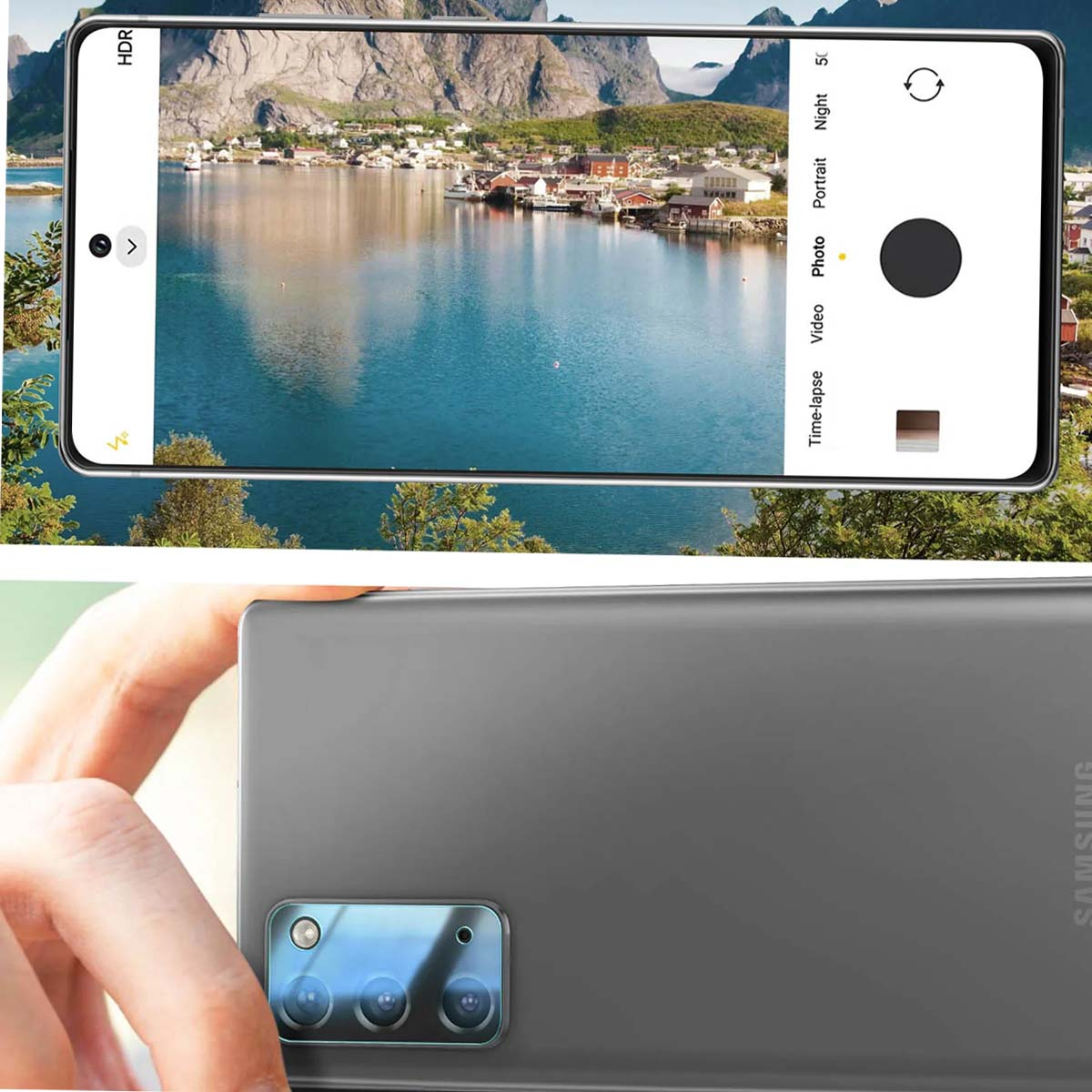 Interfaccia fotocamera smartphone mostra villaggio panoramico con montagne e acqua.