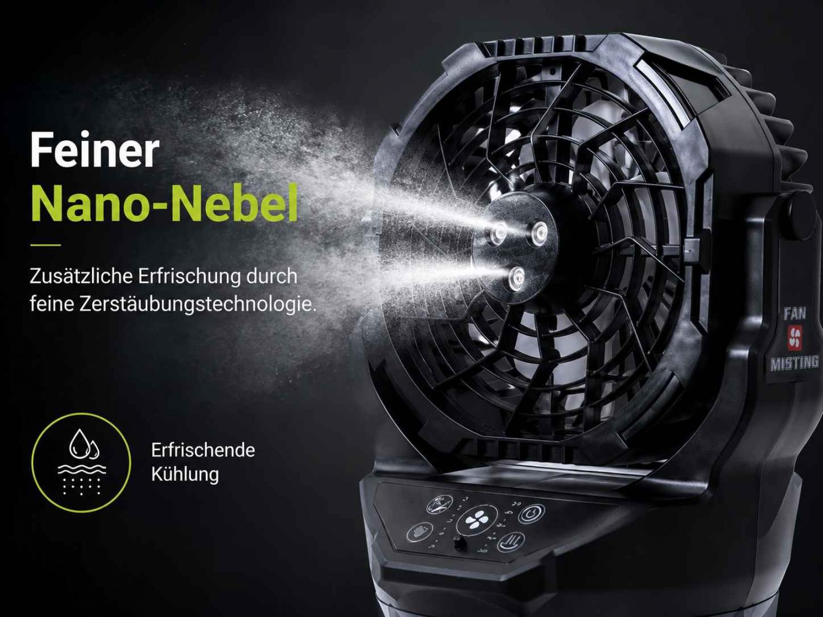 Ein schwarzer Ventilator sprüht feinen Nebel für erfrischende Kühlung.