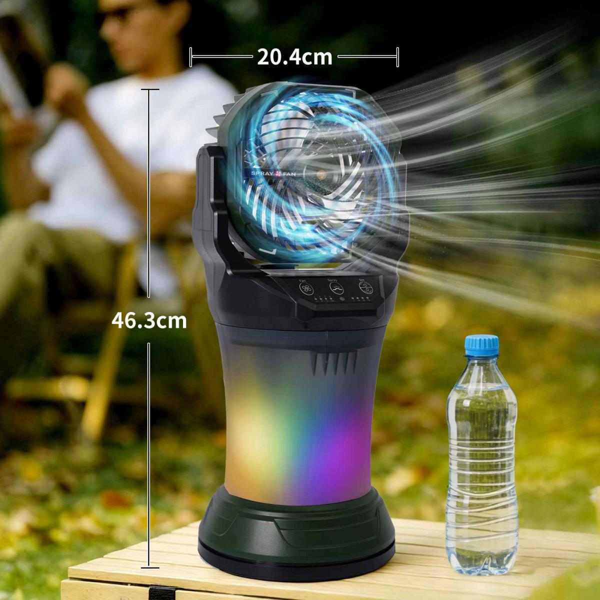 Ein Sprühventilator mit bunten Lichtern und einer Wasserflasche.