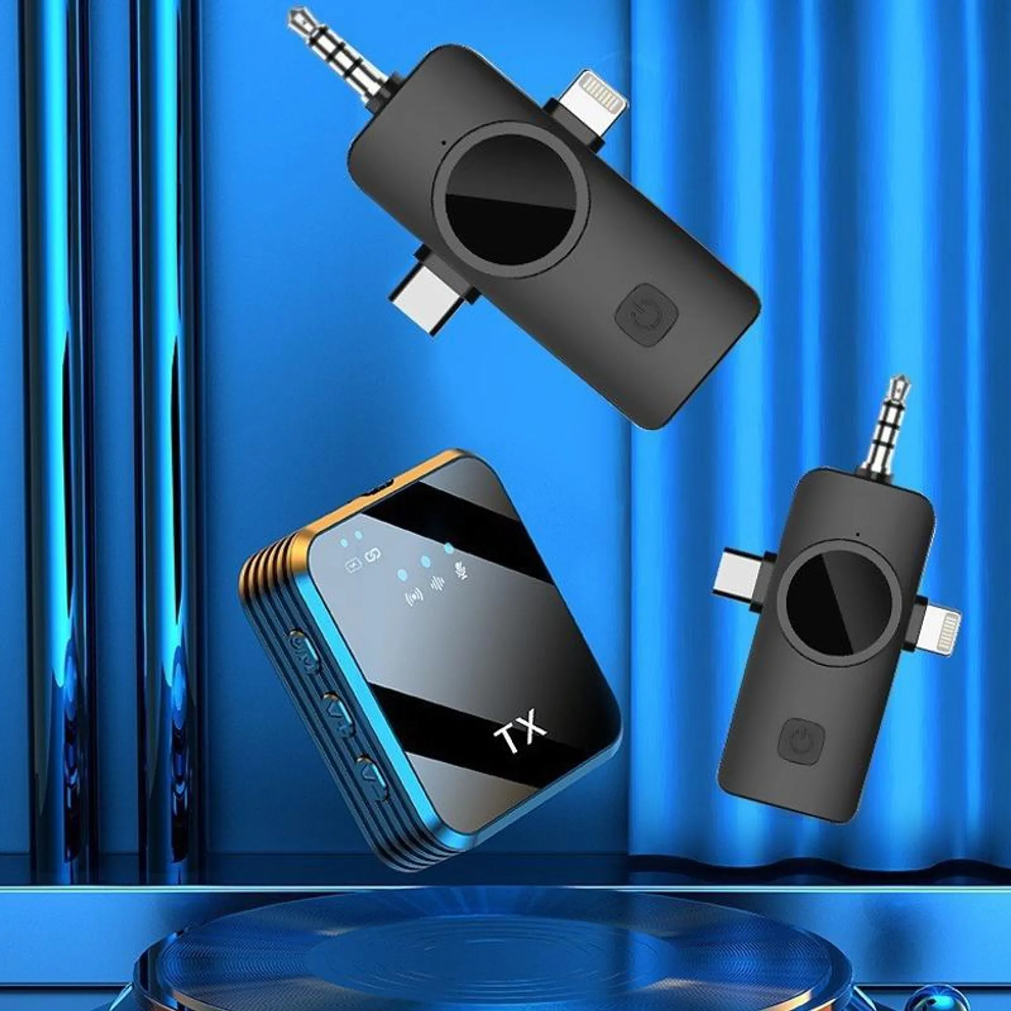 Drei schwarze Funkadapter mit verschiedenen Anschlüssen auf blauem Hintergrund.