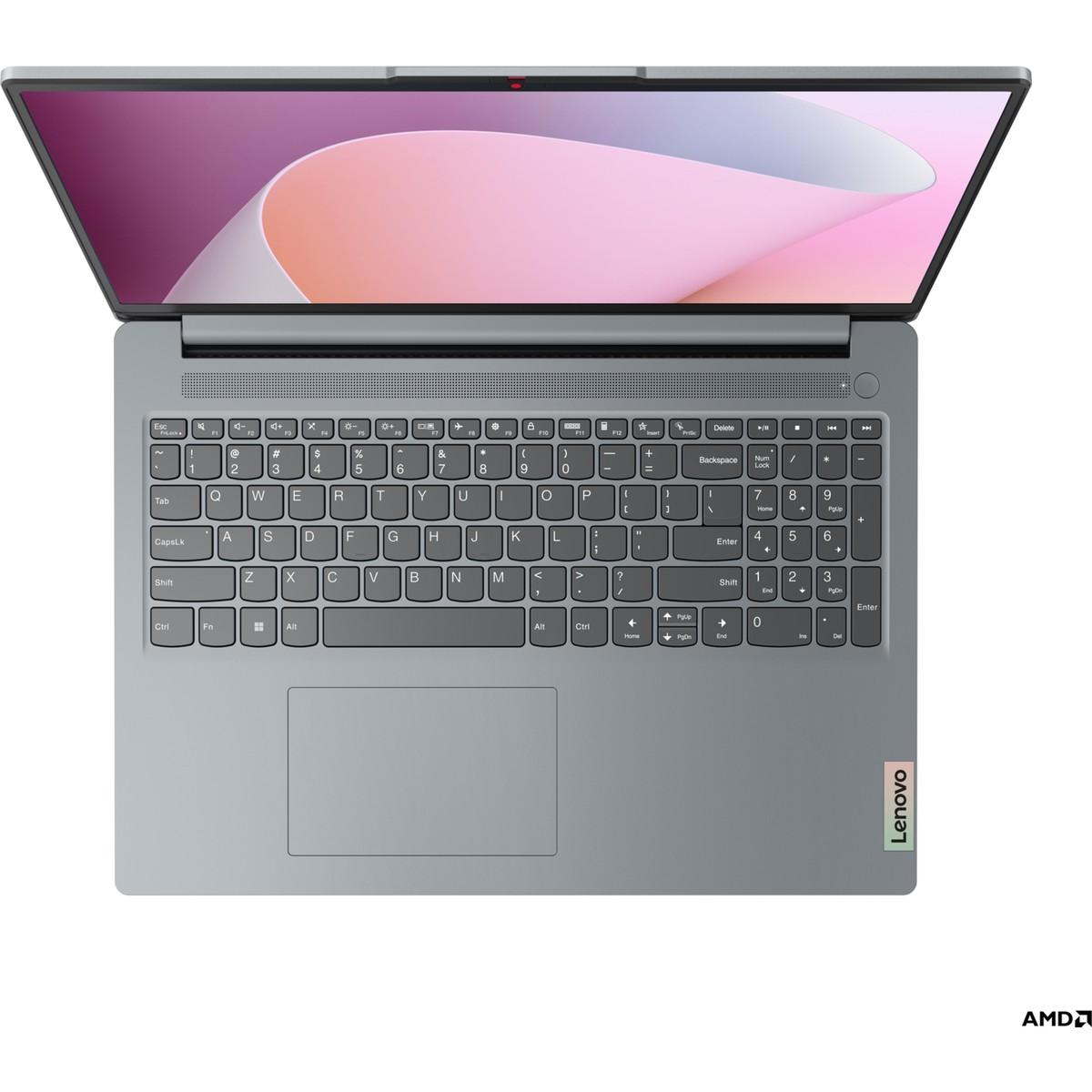 Gri Lenovo laptop, açık ekranı, klavyesi ve dokunmatik yüzeyi görünüyor.