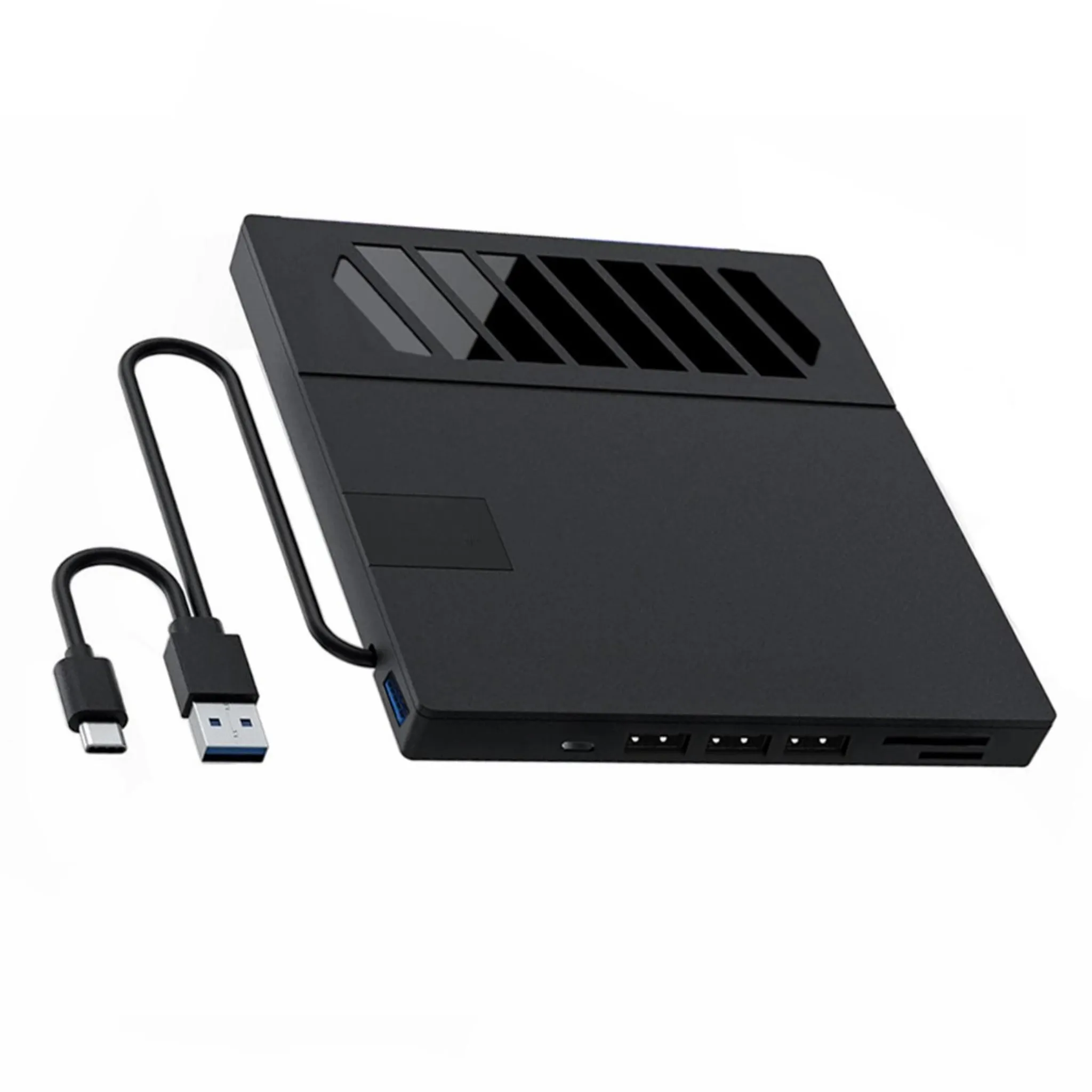 Schwarzer USB-C-Hub mit Lüftungsschlitzen und mehreren Anschlüssen.