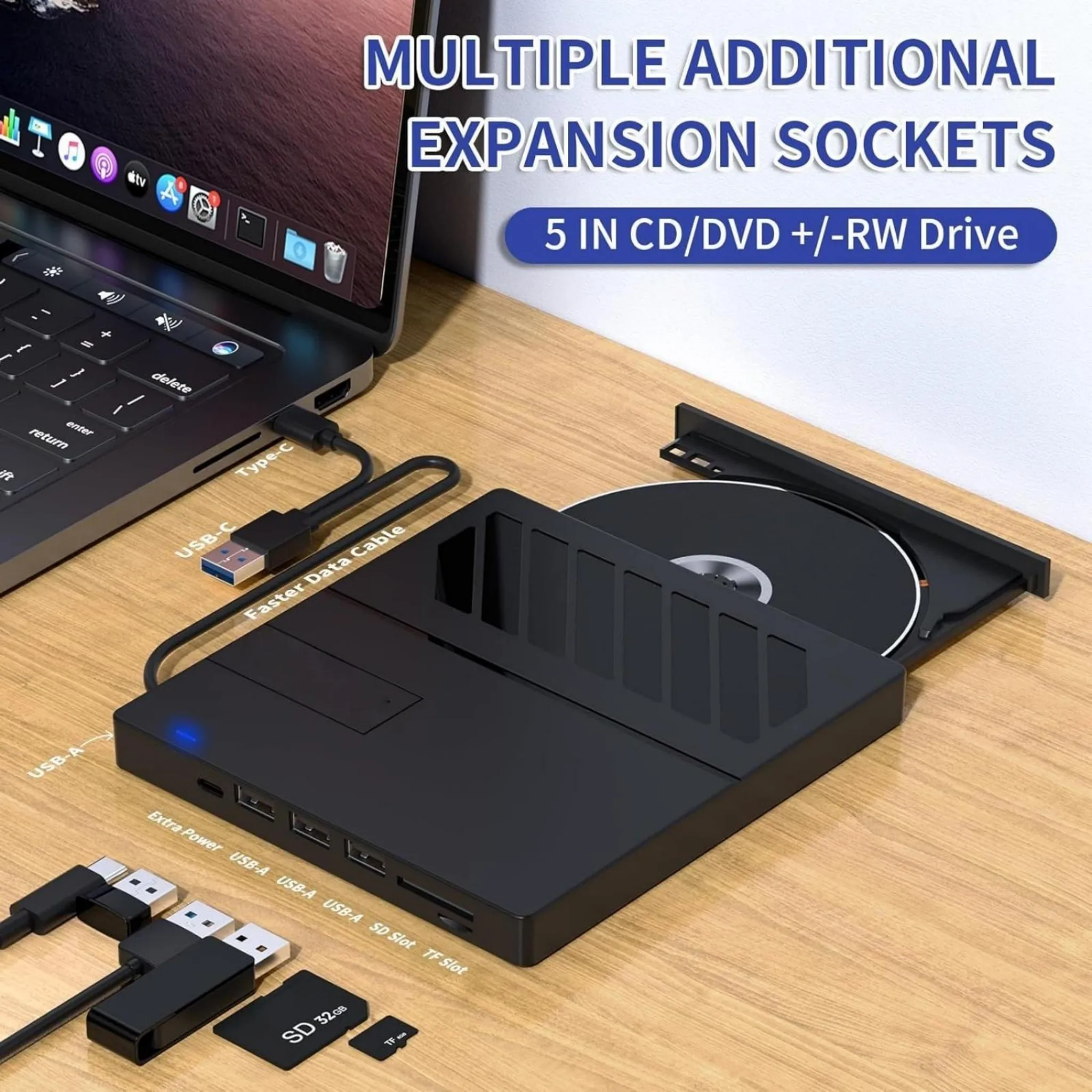 Schwarzes CD/DVD-Laufwerk wird per USB-C an Laptop angeschlossen. Inkl. USB-A-Ports, SD/TF-Kartenslots.