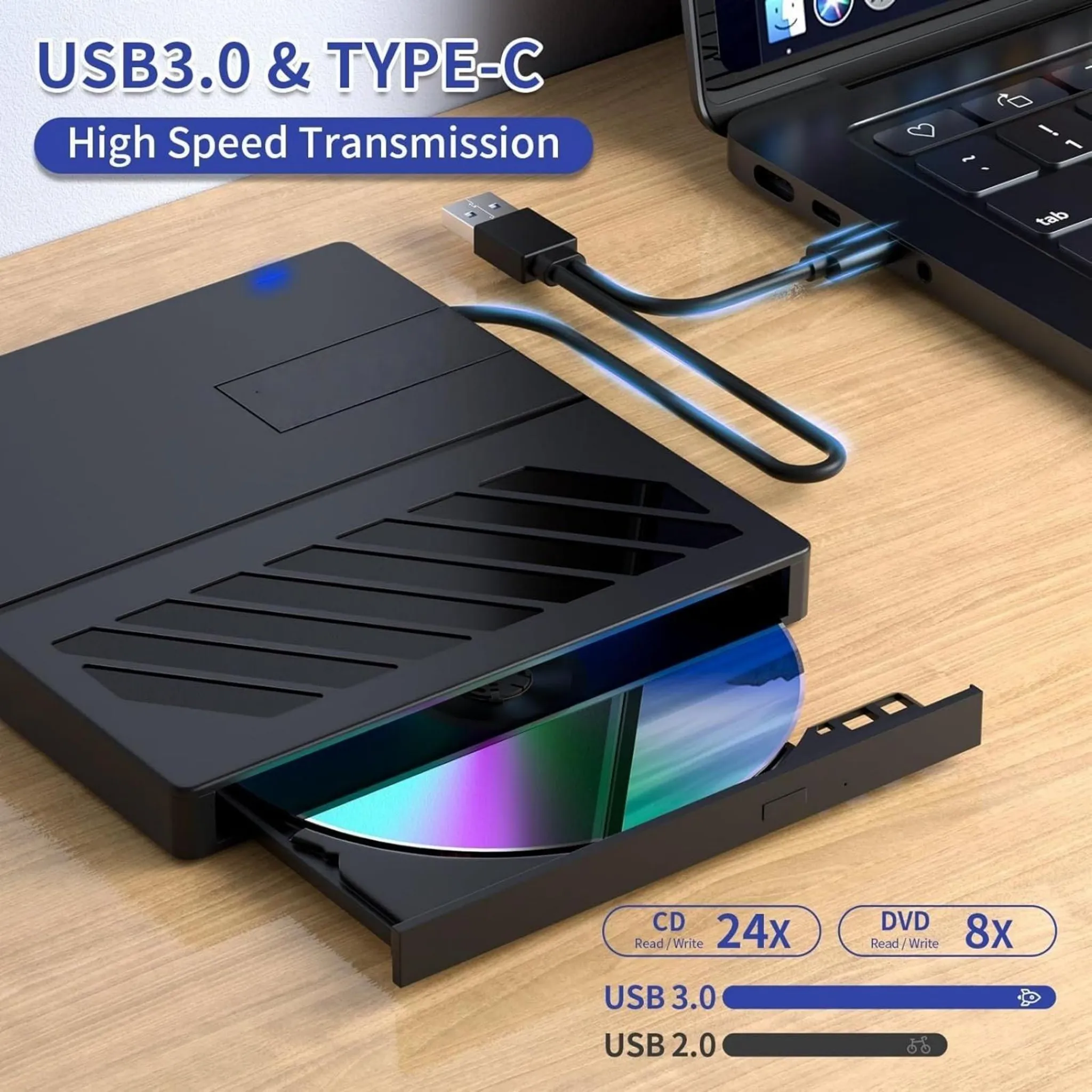 Schwarzer externer USB-CD/DVD-Brenner mit eingelegter Disc, verbunden mit einem Laptop.