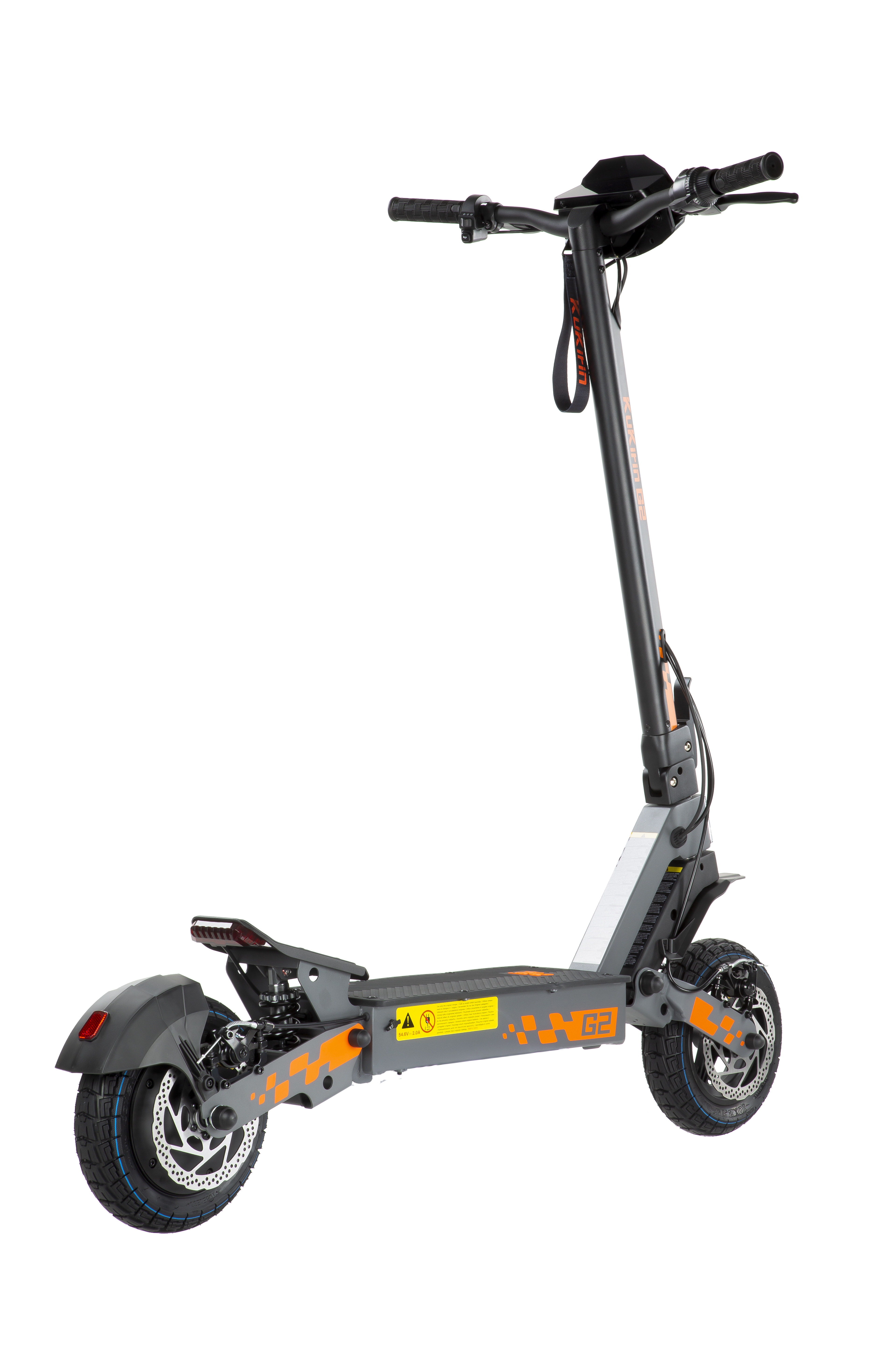 Monopattino elettrico grigio con accenti arancioni, freni a disco, sfondo bianco.