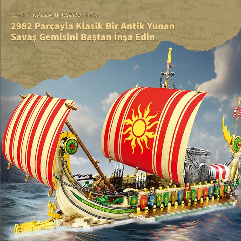 Kırmızı ve beyaz yelkenleri olan antik bir Yunan savaş gemisi suda.