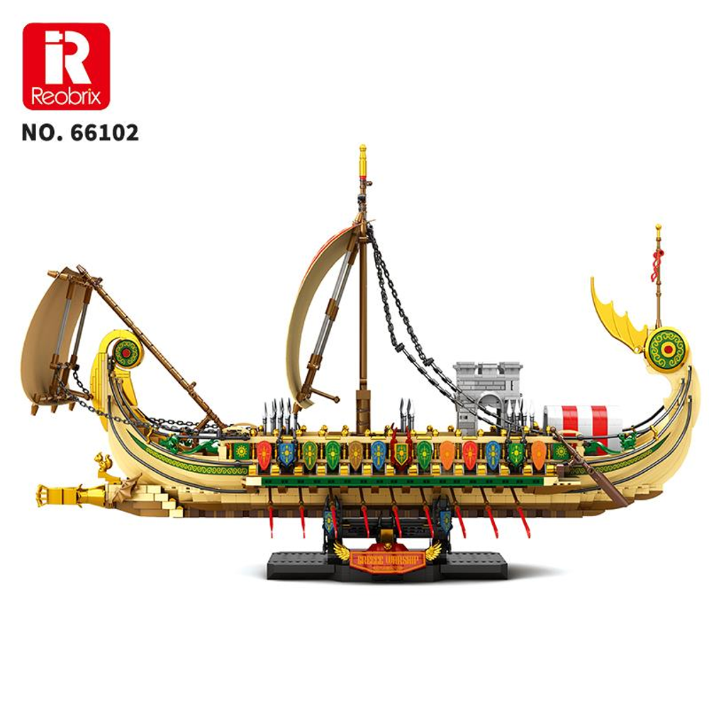 Yelkenleri, kürekleri ve kalkanları olan detaylı bir Viking gemisi modeli.