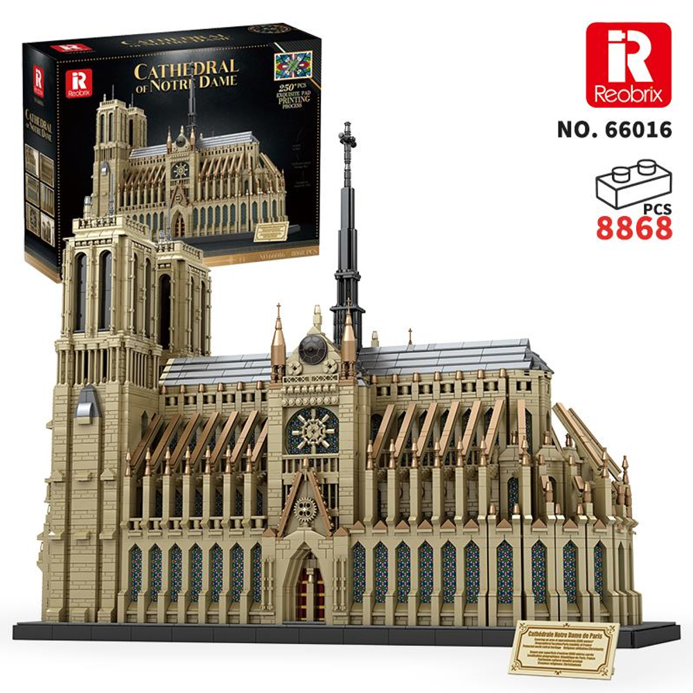 Notre Dame Katedrali'nin detaylı tuğla modeli.