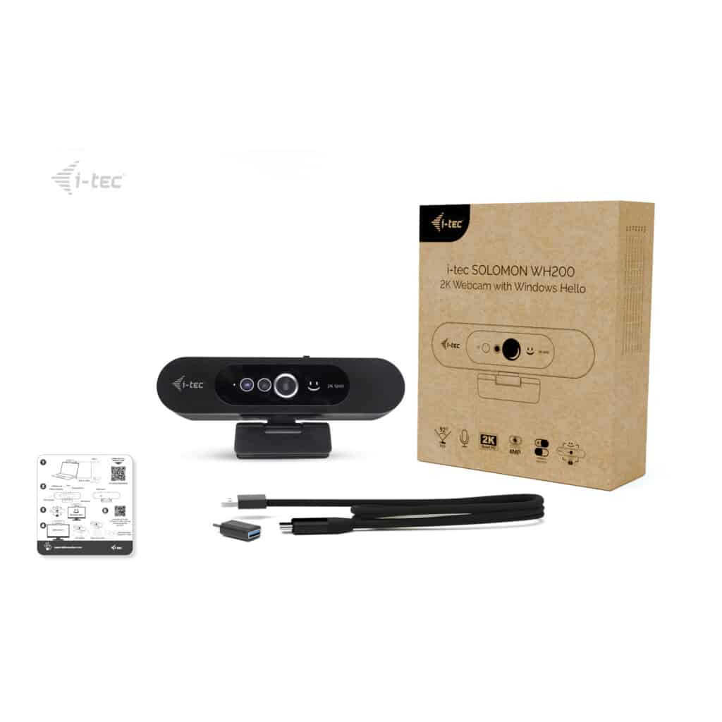 Webcam nera con cavo USB e confezione.