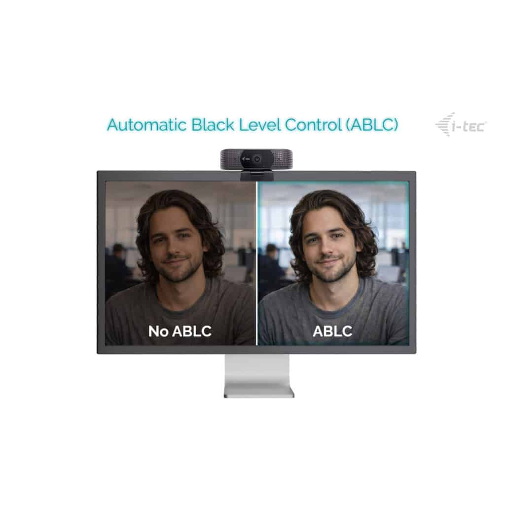 La webcam mostra schermo diviso: lato sinistro 'No ABLC', lato destro 'ABLC' con immagine più luminosa.