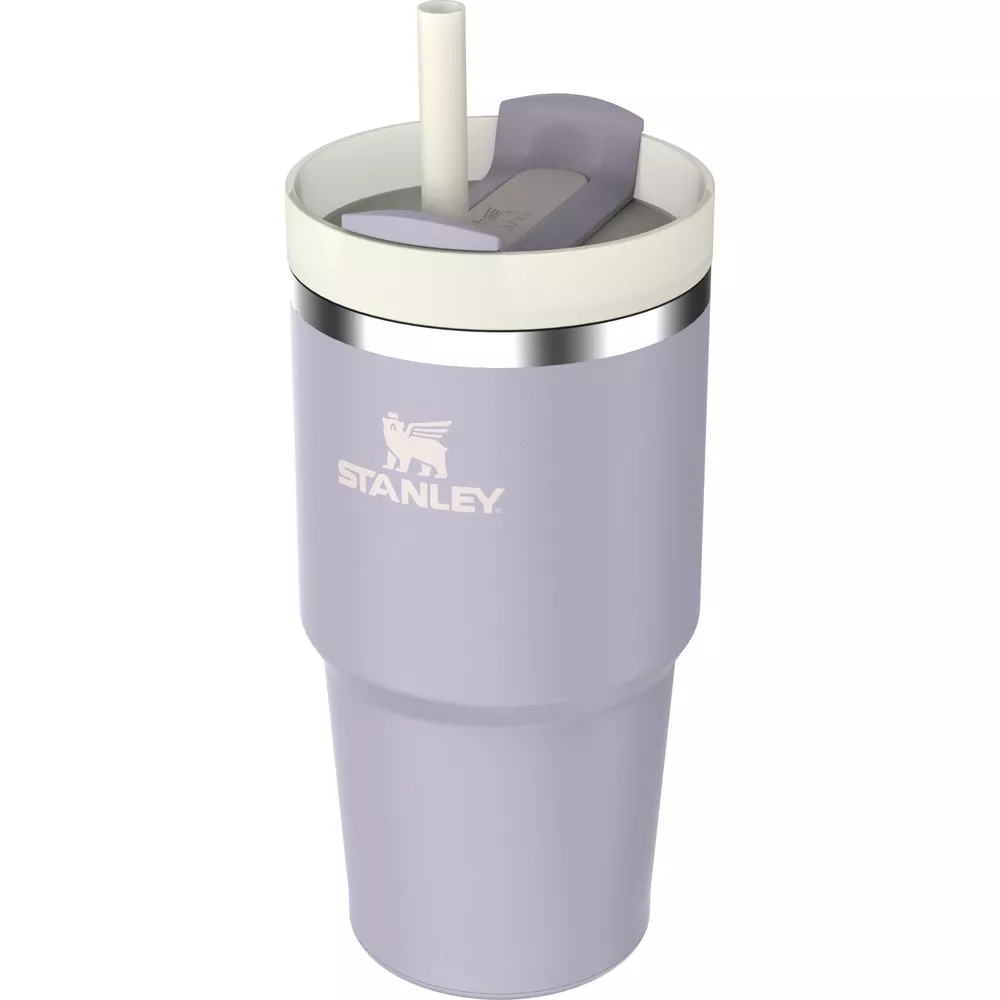 Lavanta rengi Stanley bardak, pipet ve beyaz kapaklı.