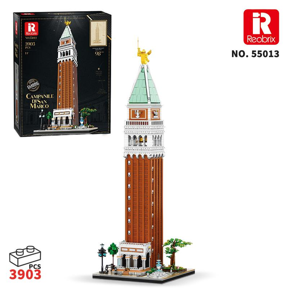 Yeşil çatılı ve altın heykelli Campanile di San Marco Lego modeli.