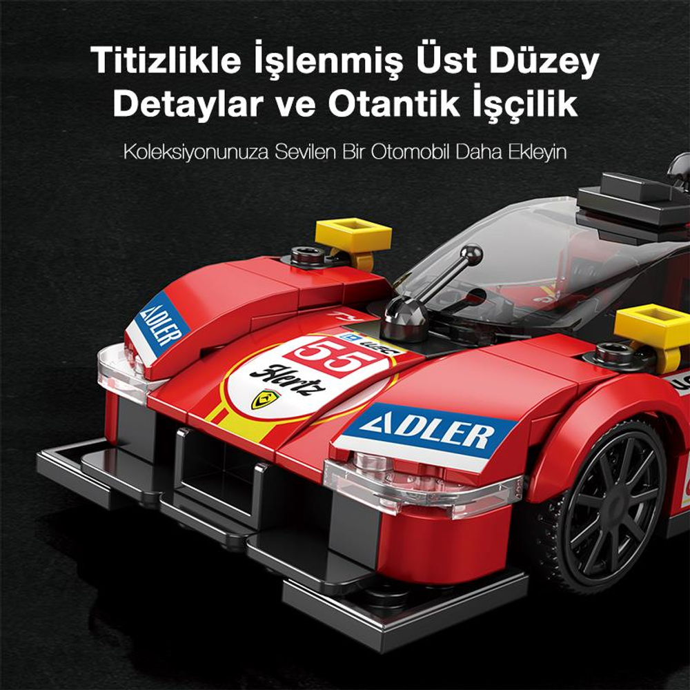 55 numaralı, ADLER ve Hertz logolu kırmızı Lego yarış arabası.