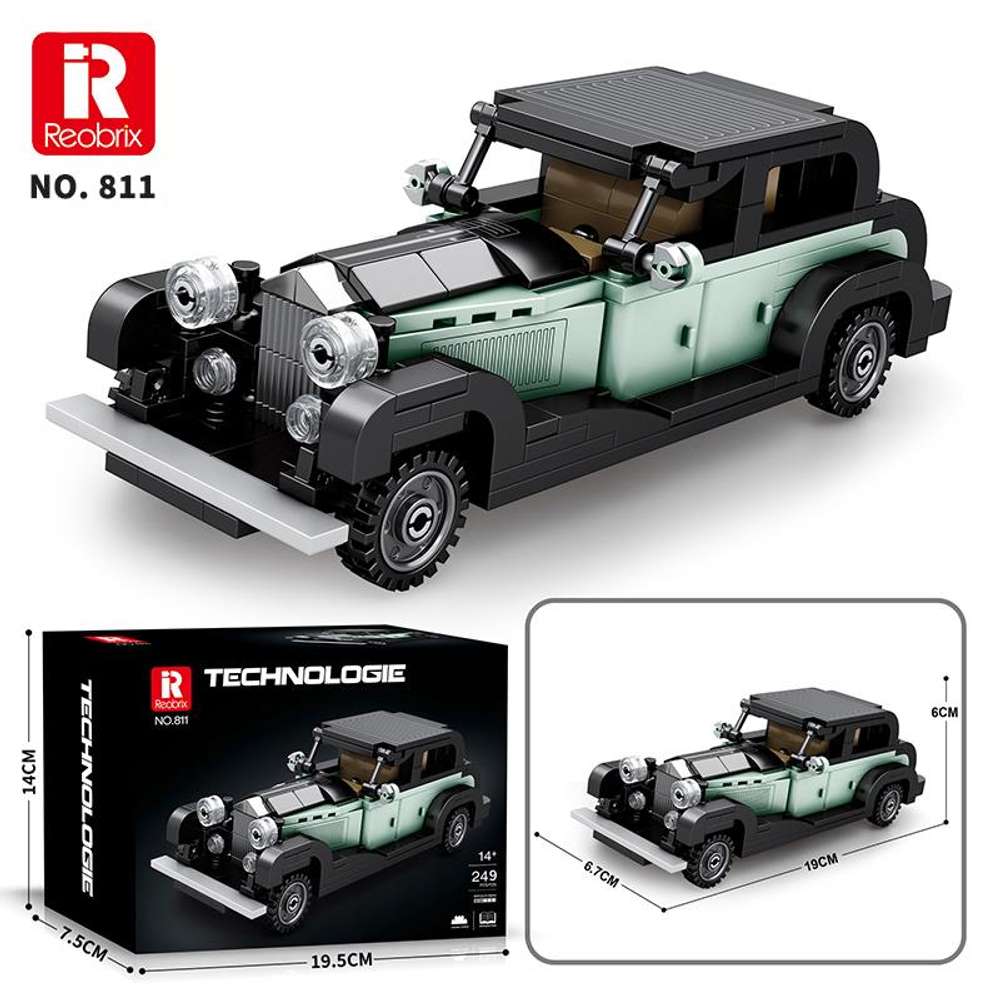 Yeşil ve siyah Lego klasik araba yapım seti ambalajlı.