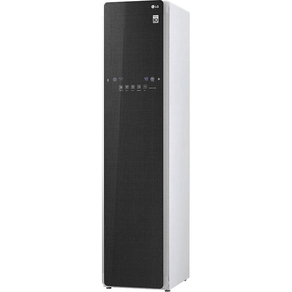 Un système LG de soin des vêtements, blanc, élancé, avec panneau avant et commandes noirs.