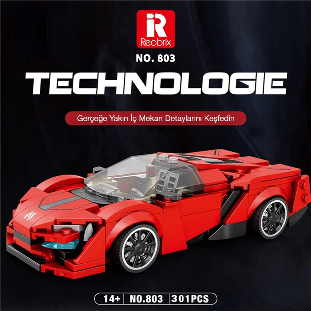 Metinli siyah arka plan üzerinde kırmızı bir Lego araba modeli.