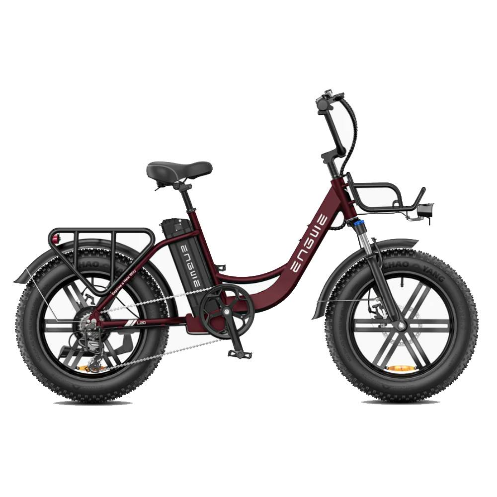 Bordowy rower elektryczny fat bike z przednim i tylnym bagażnikiem oraz światłami.