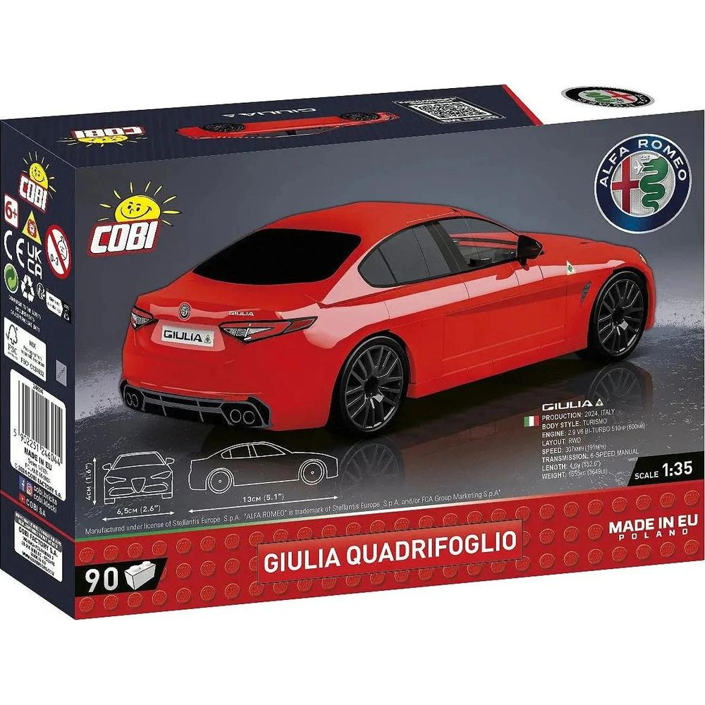 Roter Alfa Romeo Giulia Quadrifoglio Spielzeugauto-Verpackung mit detaillierten Fahrzeugabbildungen.