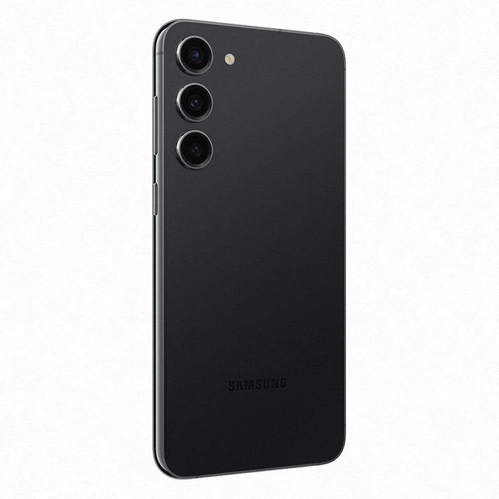 Czarny smartfon Samsung z trzema obiektywami z tyłu.