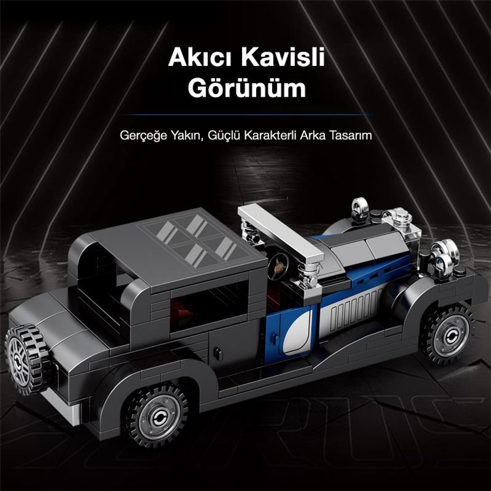 Yedek tekerlekli, siyah ve mavi Lego tuğlalarından yapılmış detaylı model araba.