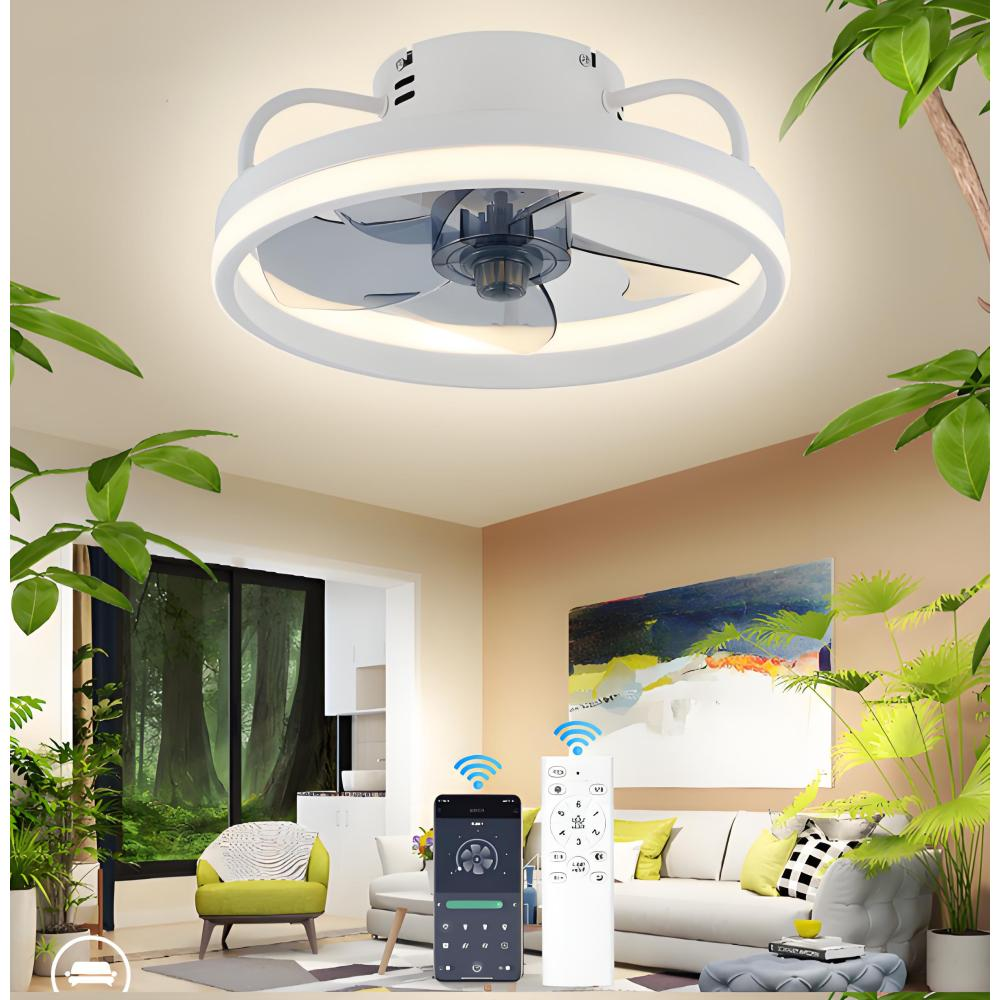 Modernes Wohnzimmer mit Deckenventilator, Fernbedienung und App-Steuerung.