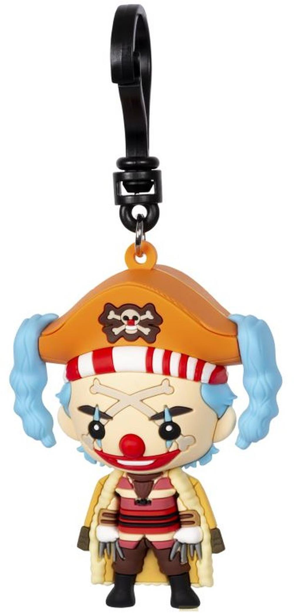 Ein Anhänger mit einer clownartigen Figur mit Piratenhut, Totenkopf-Symbol und blauen Haaren.