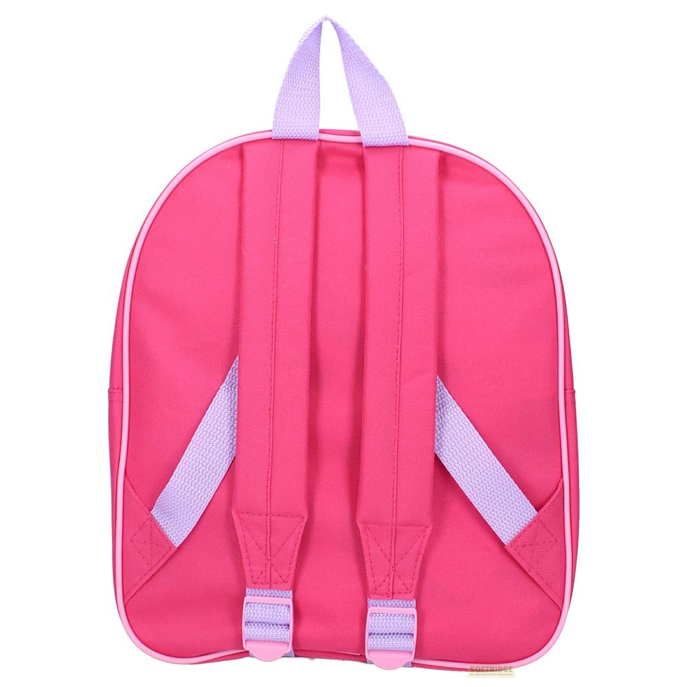 Una mochila rosa con tirantes y asa morados, sobre fondo blanco.