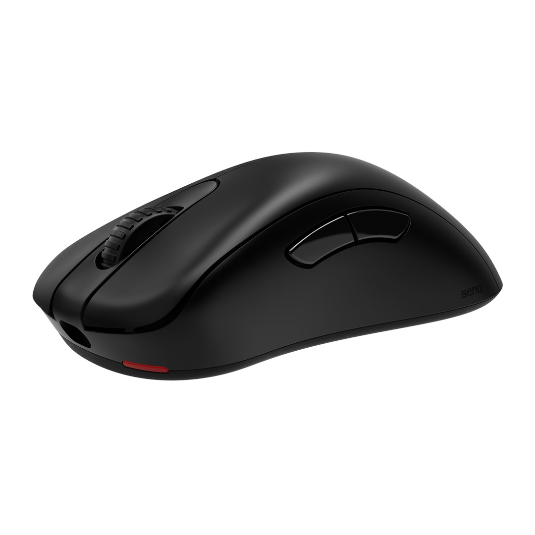 Mouse nero con rotellina e due pulsanti, accento rosso in basso.