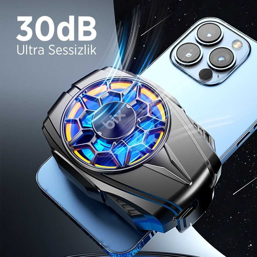 Bir akıllı telefona takılı RGB aydınlatmalı telefon soğutucu, uzay teması.
