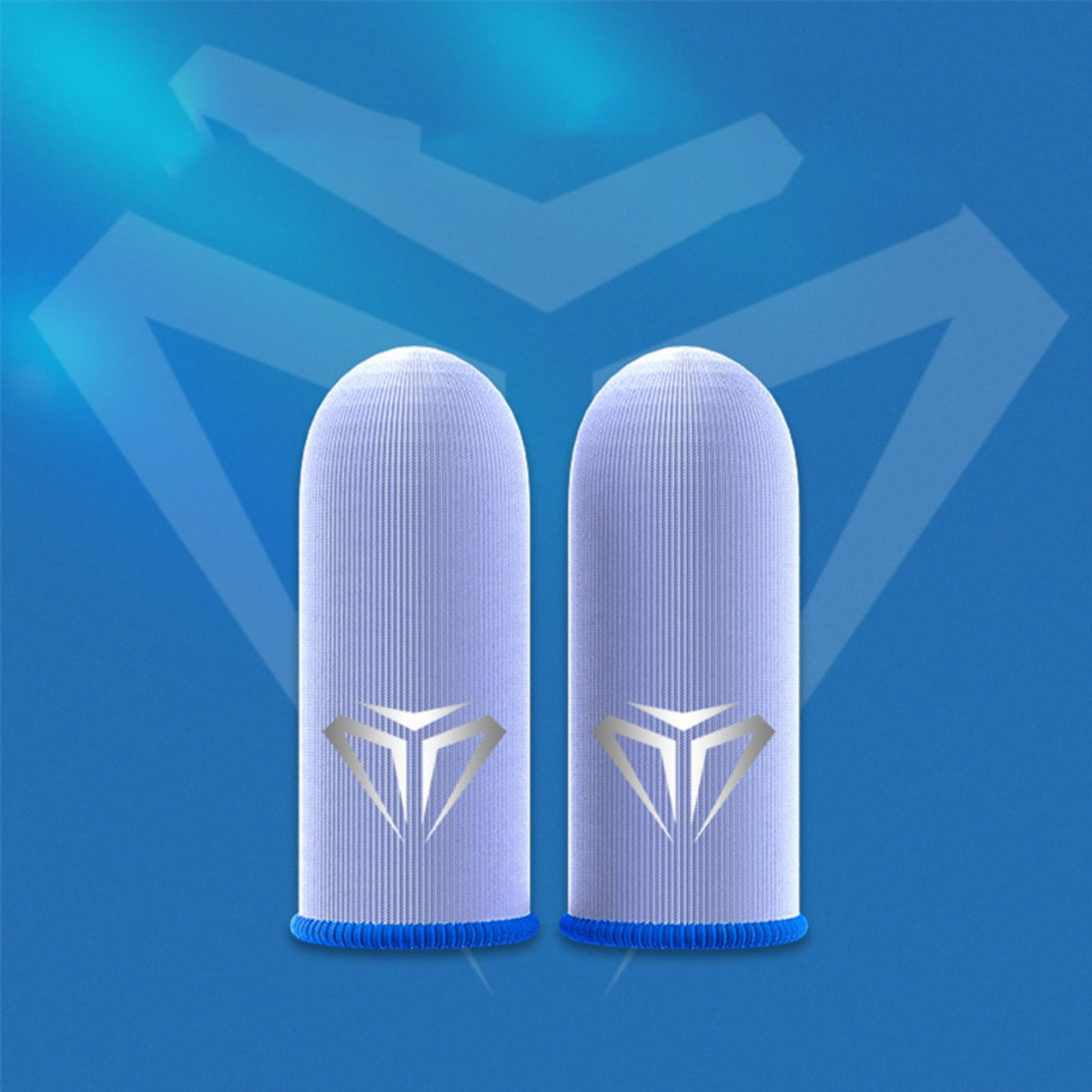 Due manicotti blu per dita con logo diamante argentato su sfondo blu.
