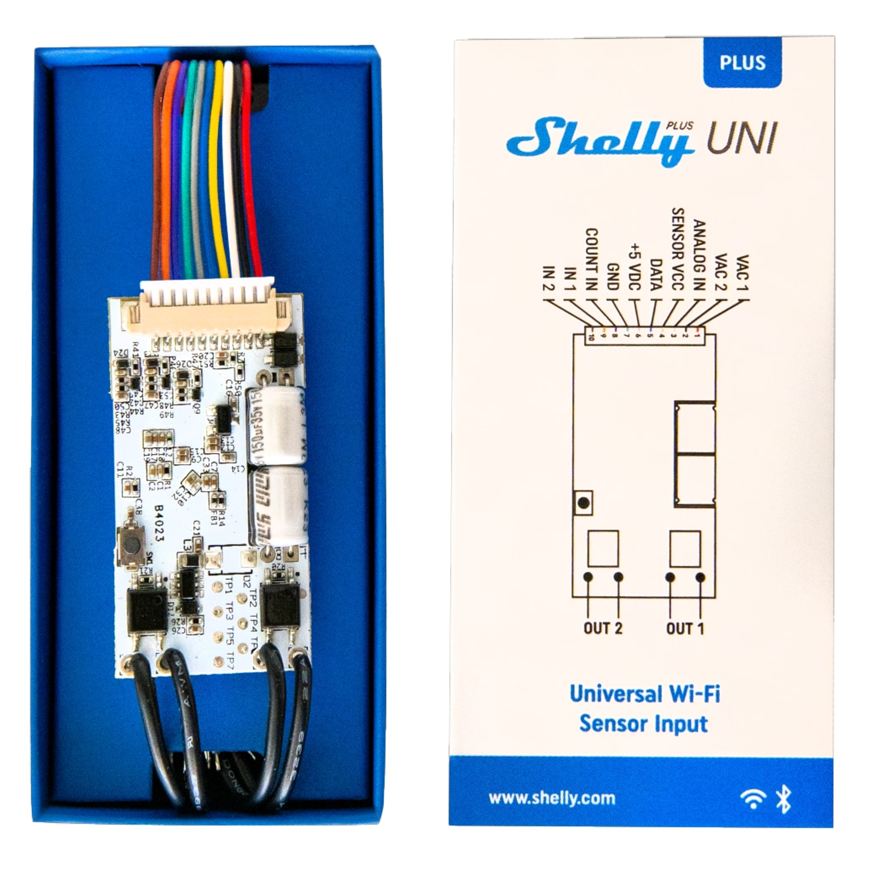Dispositivo Shelly Uni con cavi e confezione, mostra circuito stampato ed etichette.