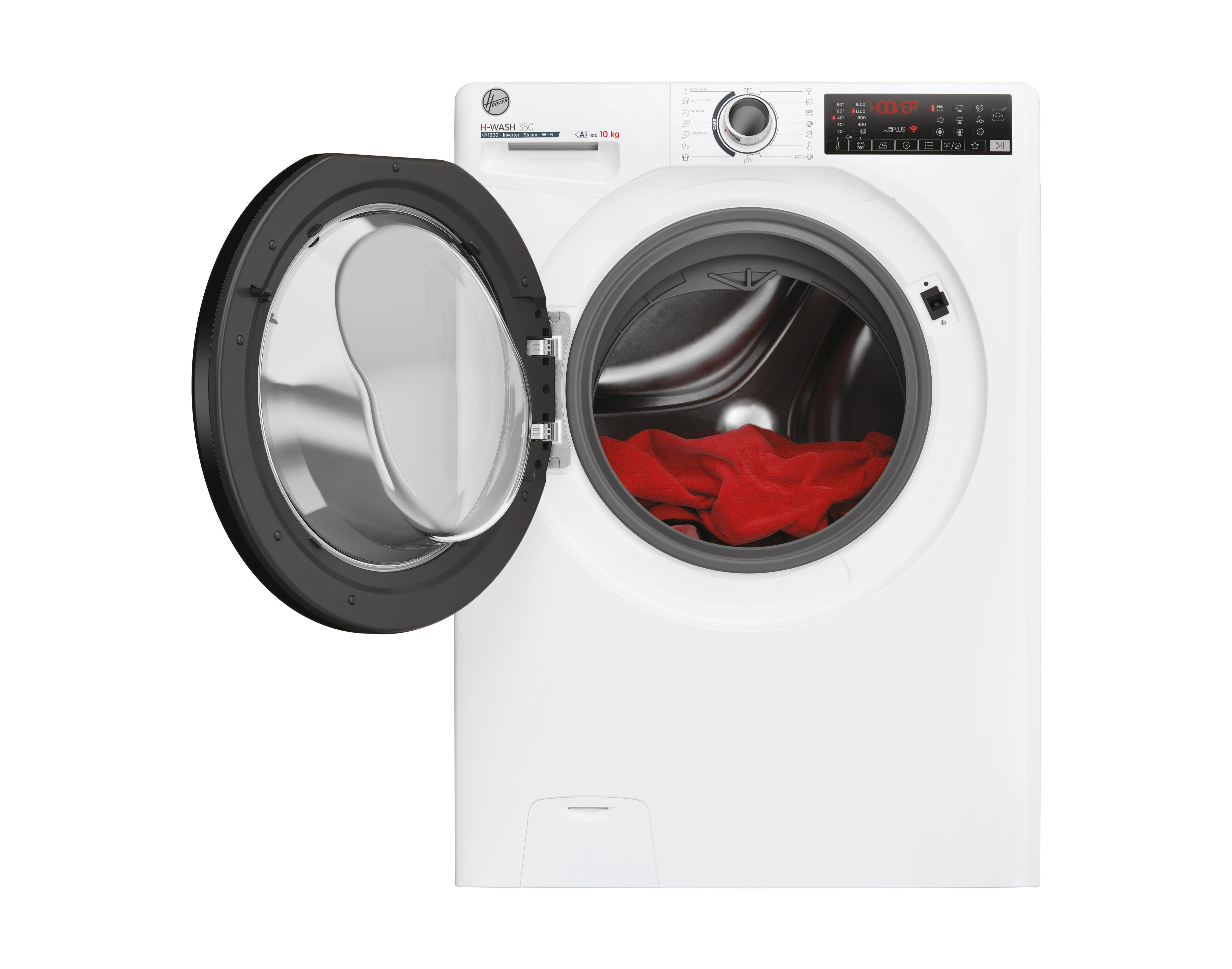 Eine weiße Waschmaschine mit geöffneter Tür und roter Wäsche im Inneren.