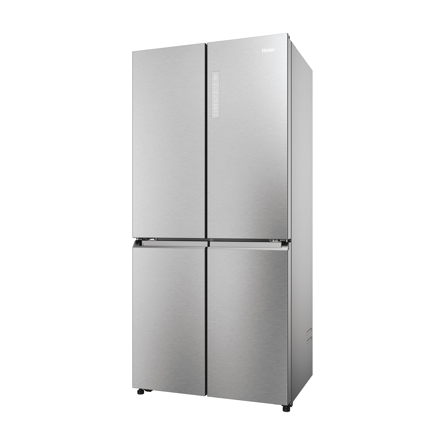 Un refrigerador plateado Haier de cuatro puertas sobre fondo blanco.