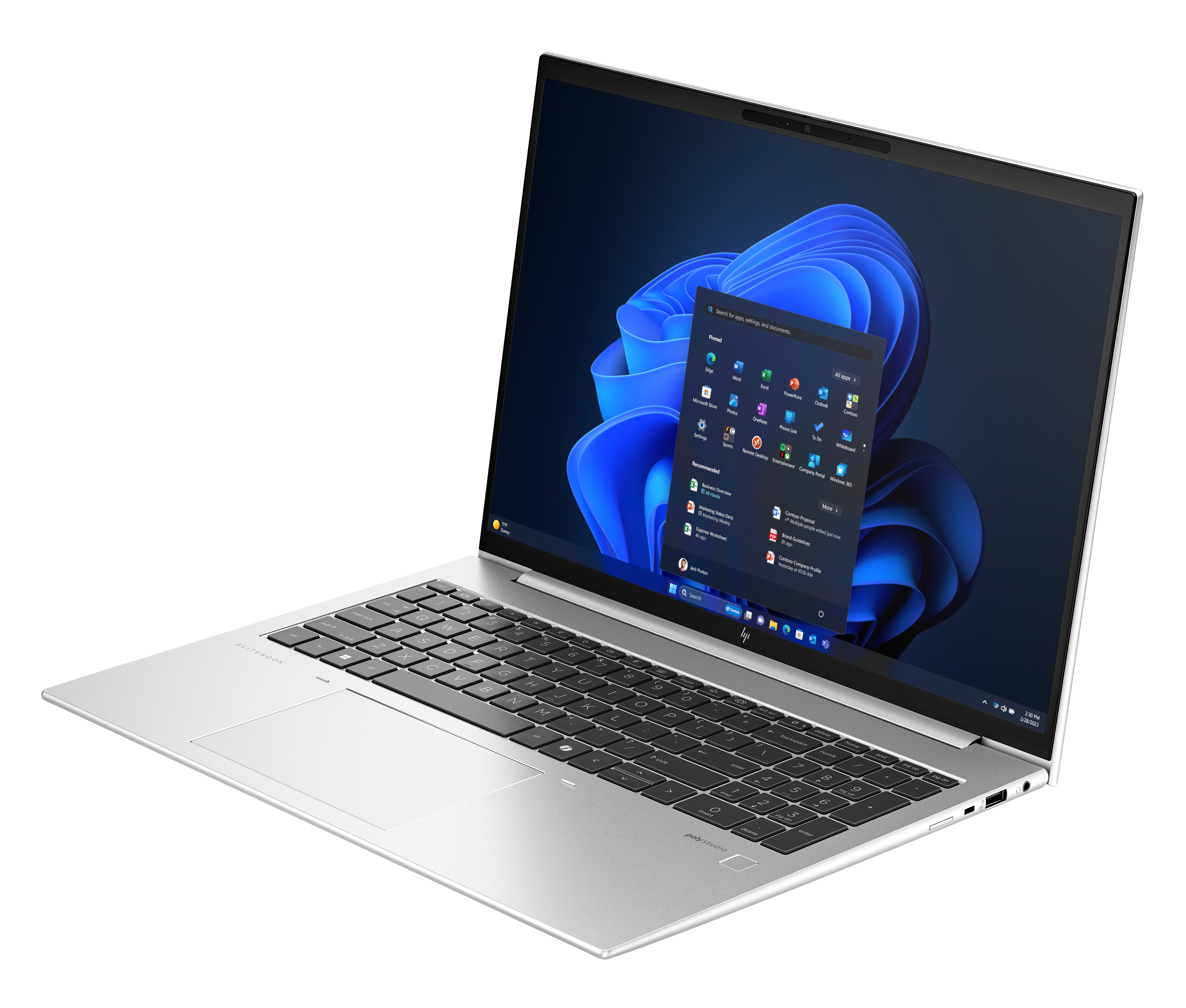 Srebrny laptop z otwartym ekranem, wyświetlający menu Start systemu Windows 11.