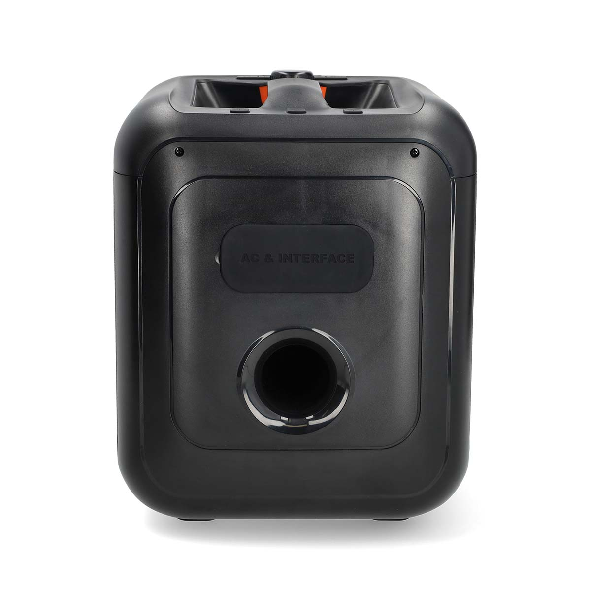 Enceinte noire avec ports et poignée sur le dessus, fond blanc.