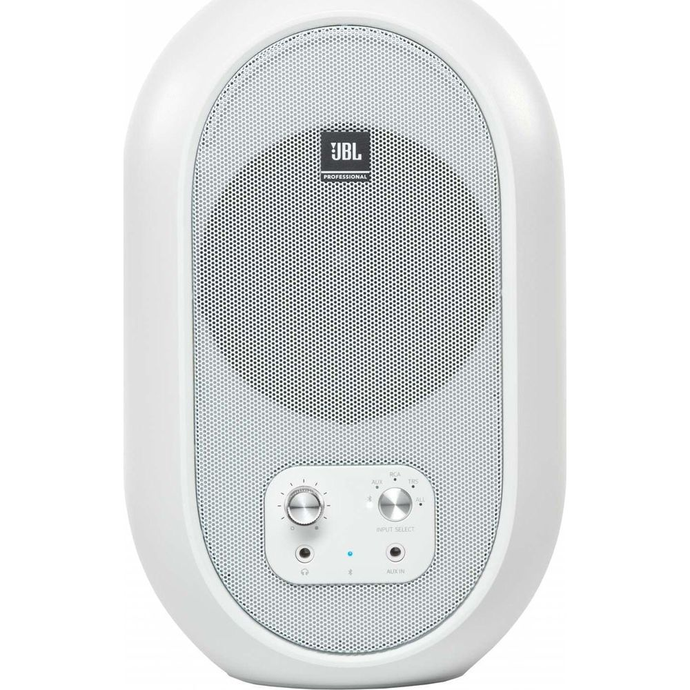 Un altoparlante JBL bianco con griglia e controlli frontali.