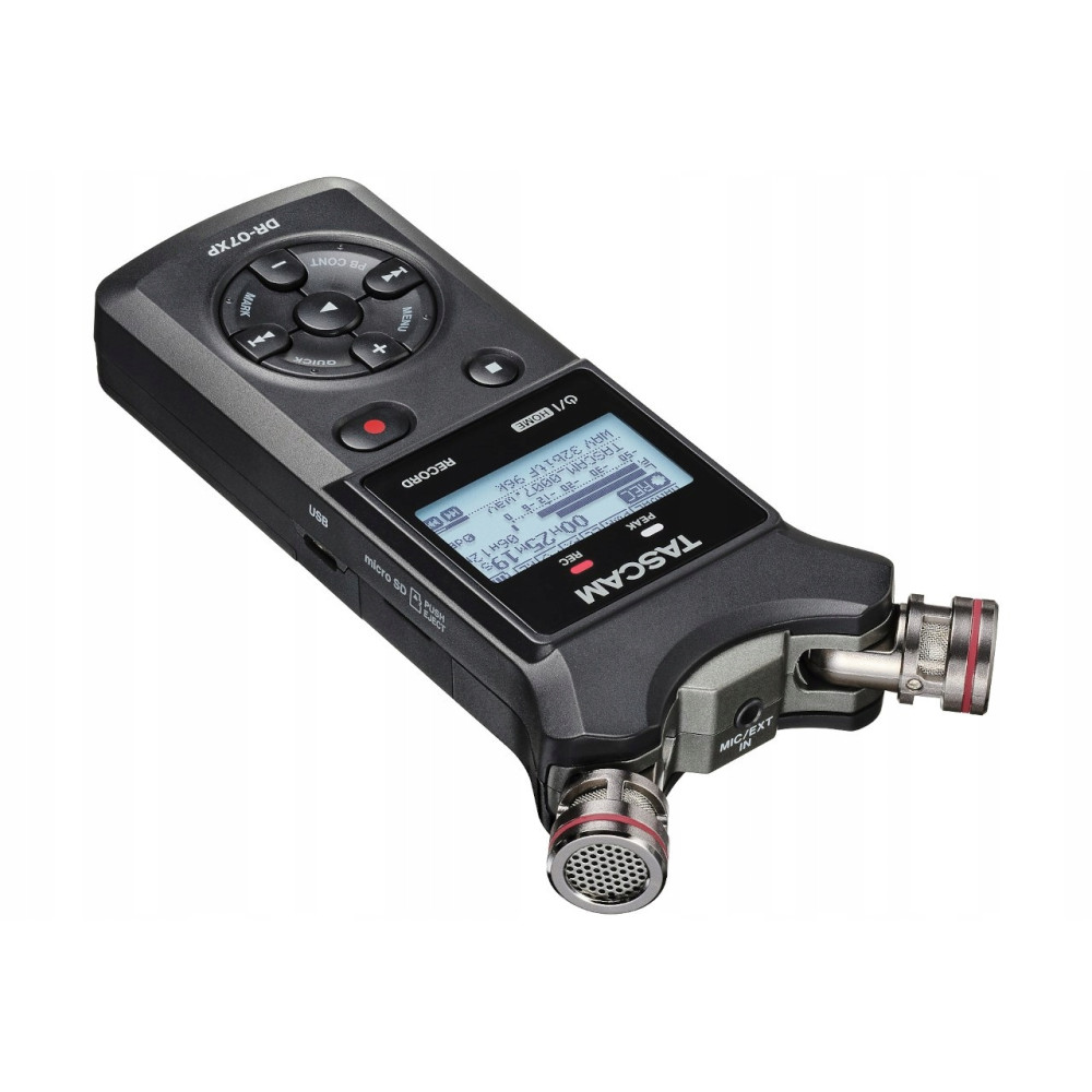 Czarny przenośny rejestrator audio TASCAM DR-07XP z mikrofonami i ekranem.