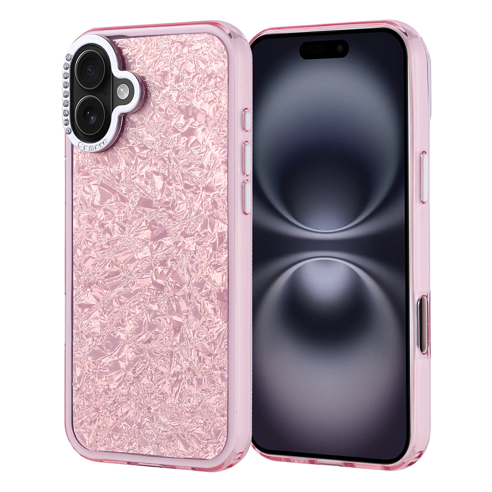 Doku kaplı pembe iPhone ve şeffaf kaplı ikinci telefon.