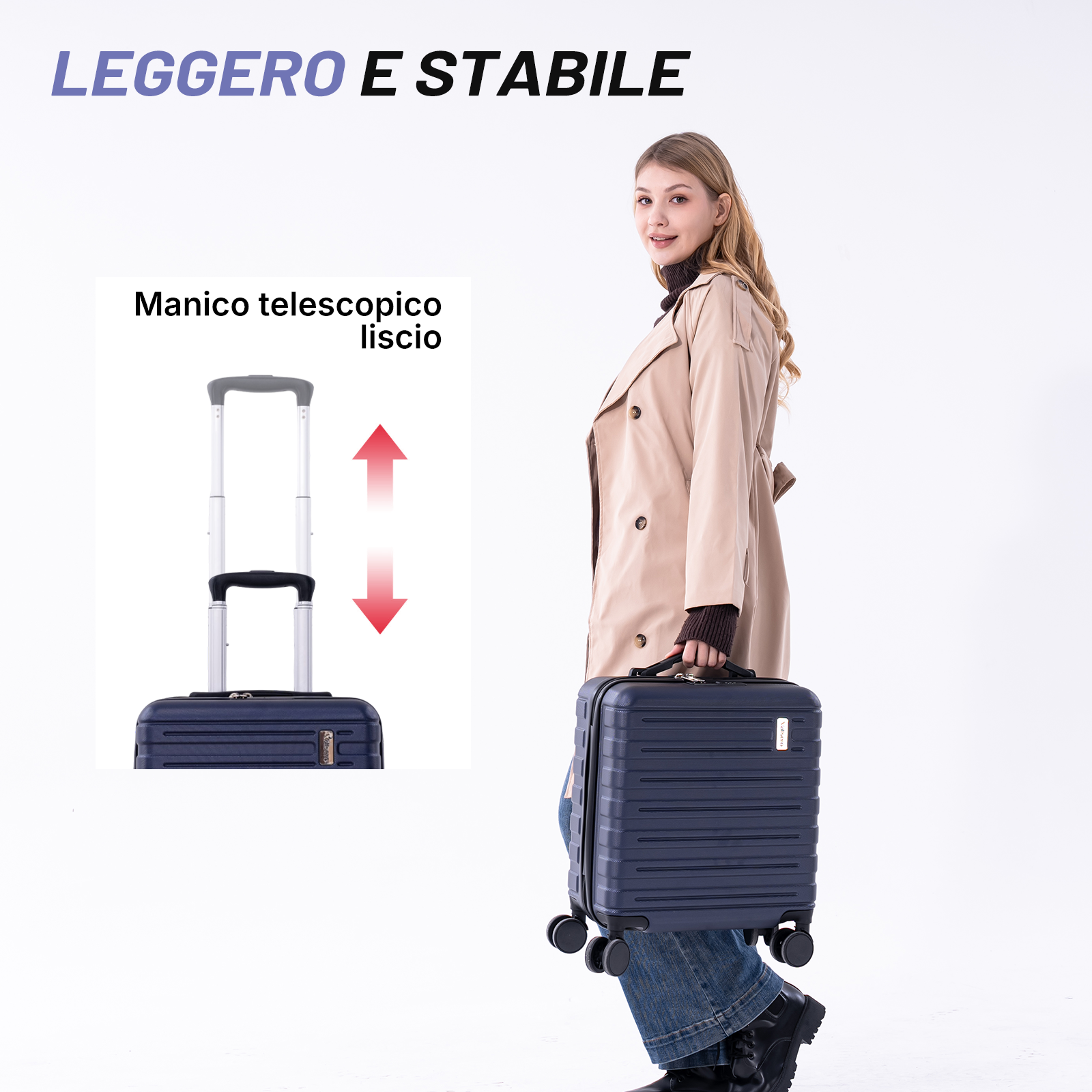 Una donna porta una valigia blu scuro con manico telescopico.
