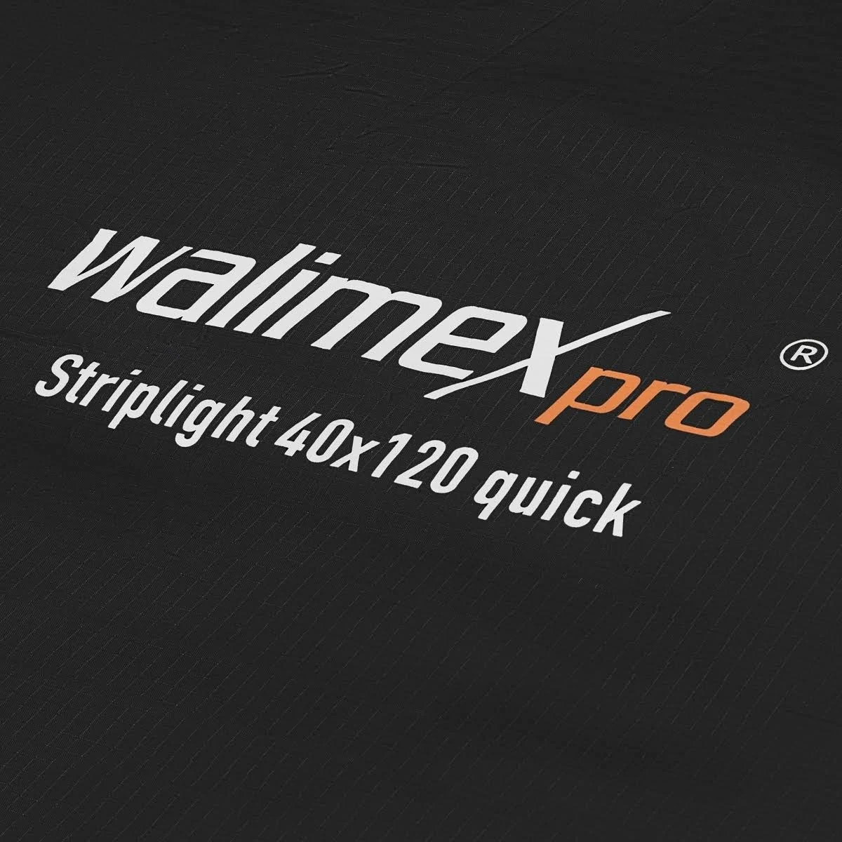 Walimexpro Striplight 40x120 quick Logo auf schwarzem Strukturstoff.