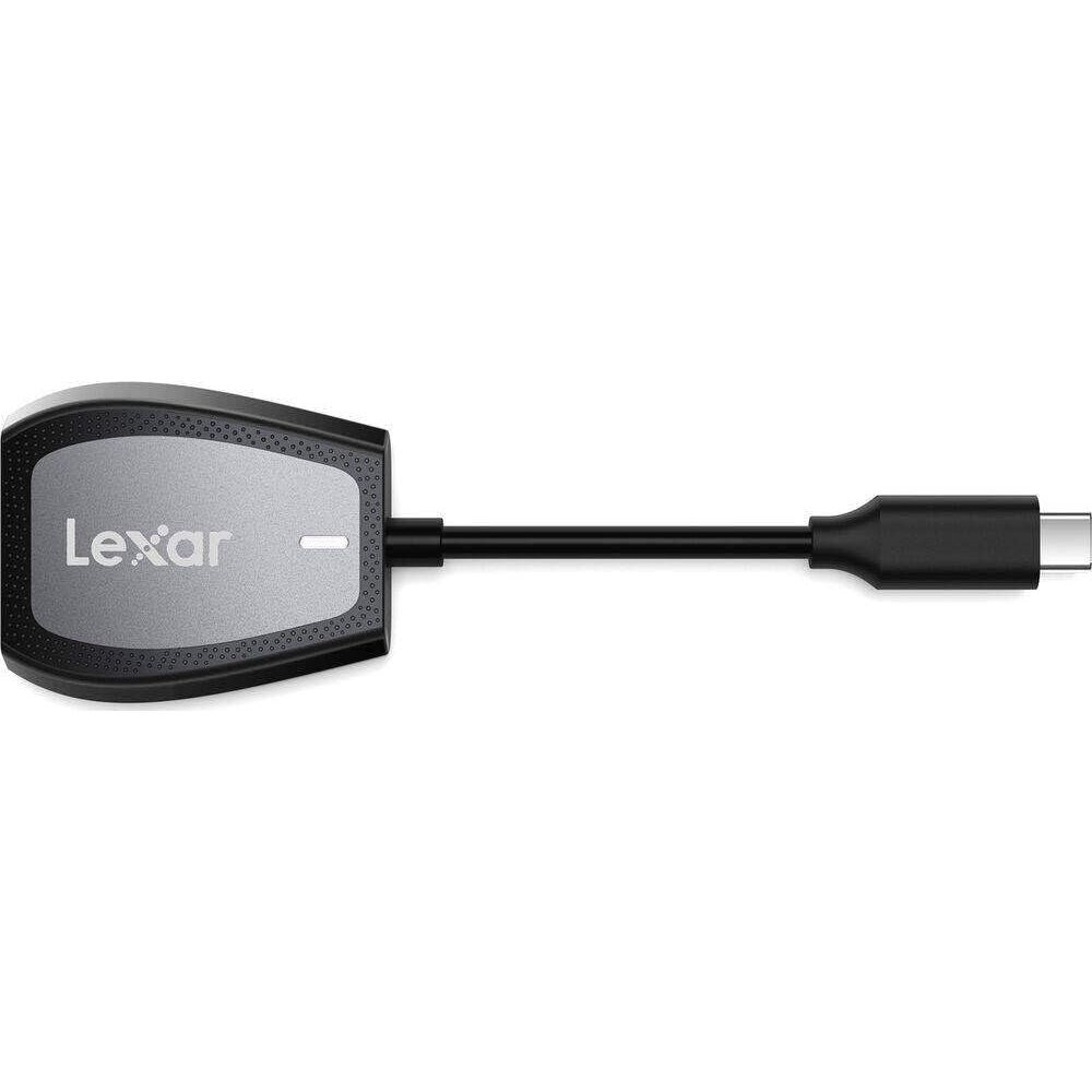 Adattatore Lexar USB-C con cavo nero e custodia argentata.