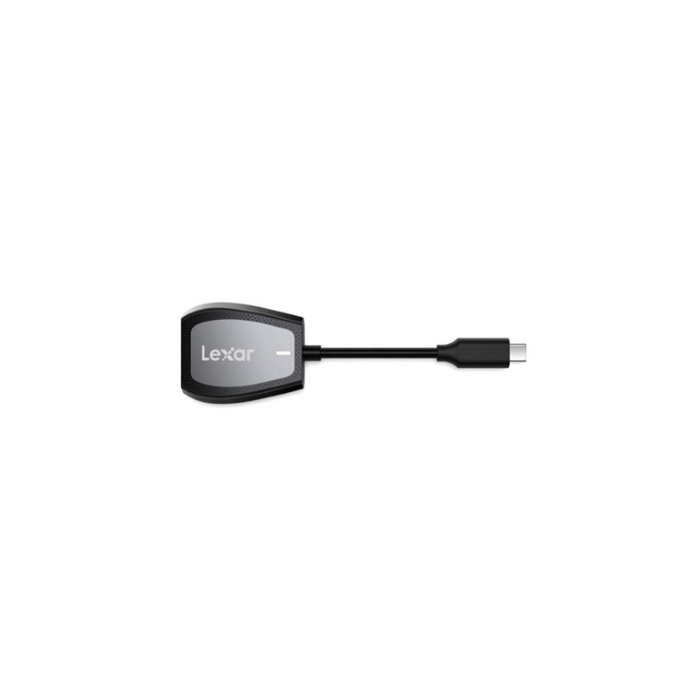 Lettore di schede Lexar USB-C con cavo nero e custodia argentata.