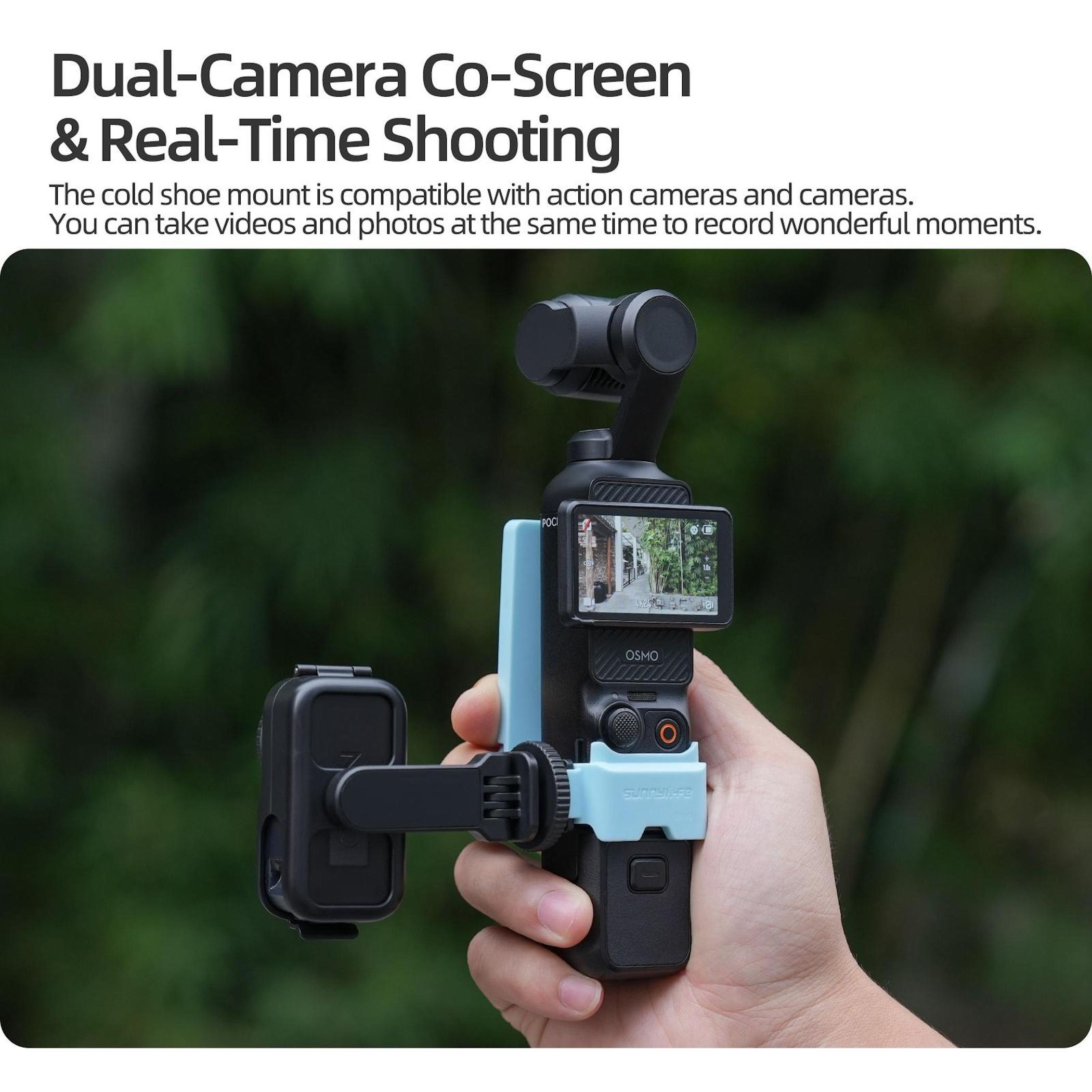 Hand hält Gimbal mit zweiter Kamera und Bildschirm. Grüner Hintergrund.