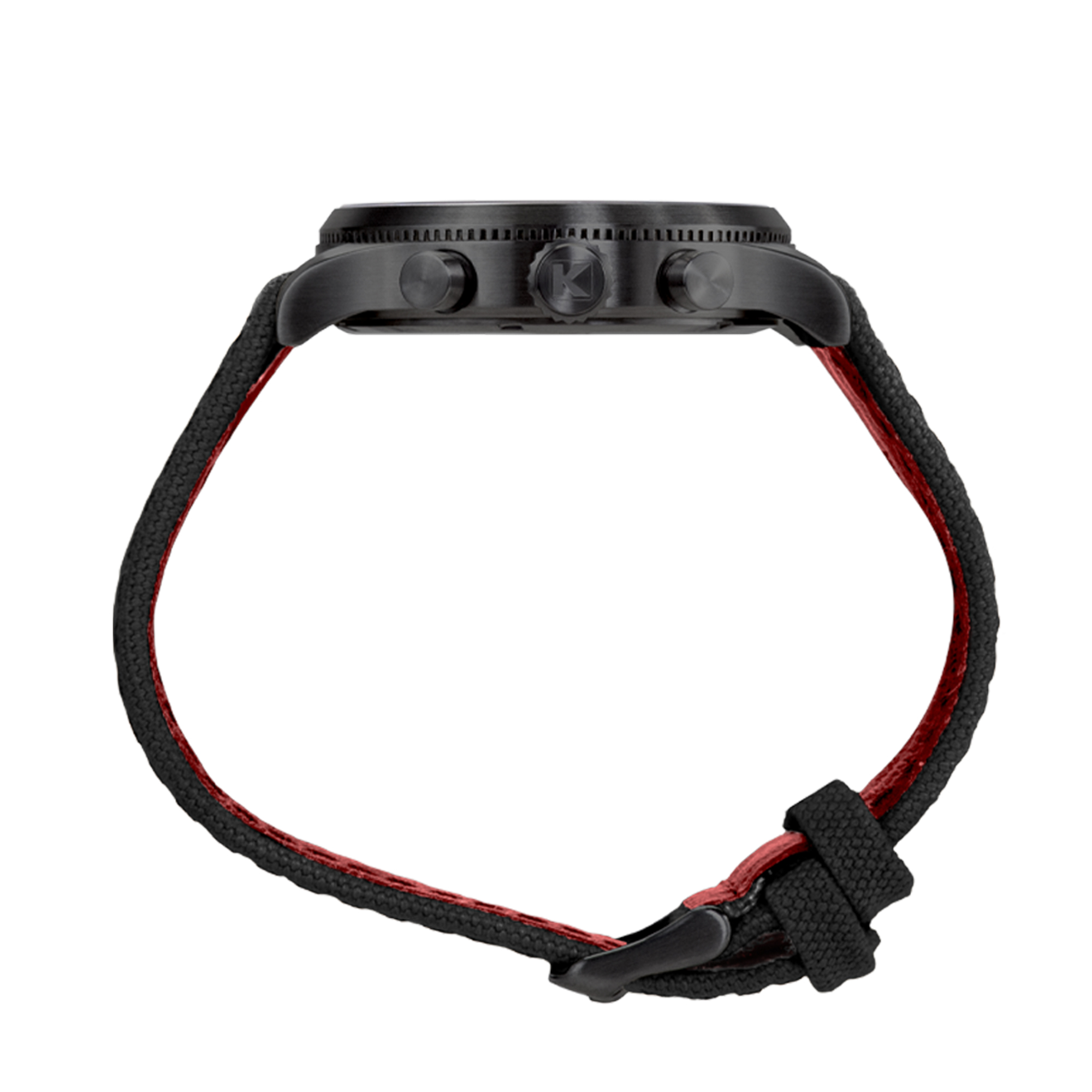 Schwarze Uhr mit schwarzem Armband und rotem Innenfutter, von der Seite gesehen.