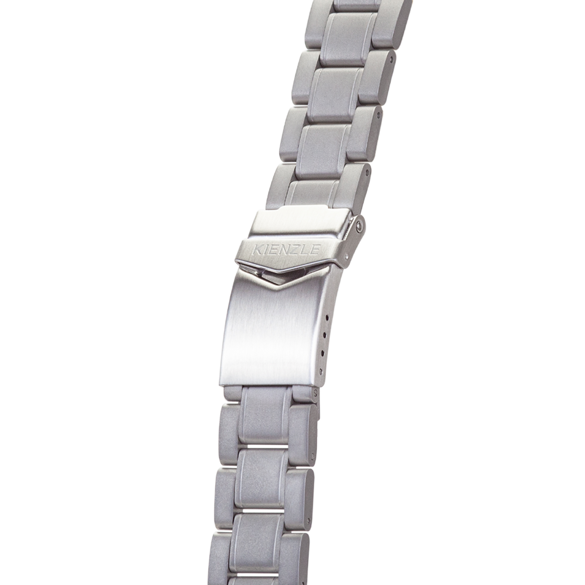 Ein silbernes Uhrenarmband mit Dornschließe, das auf weißem Hintergrund isoliert ist.