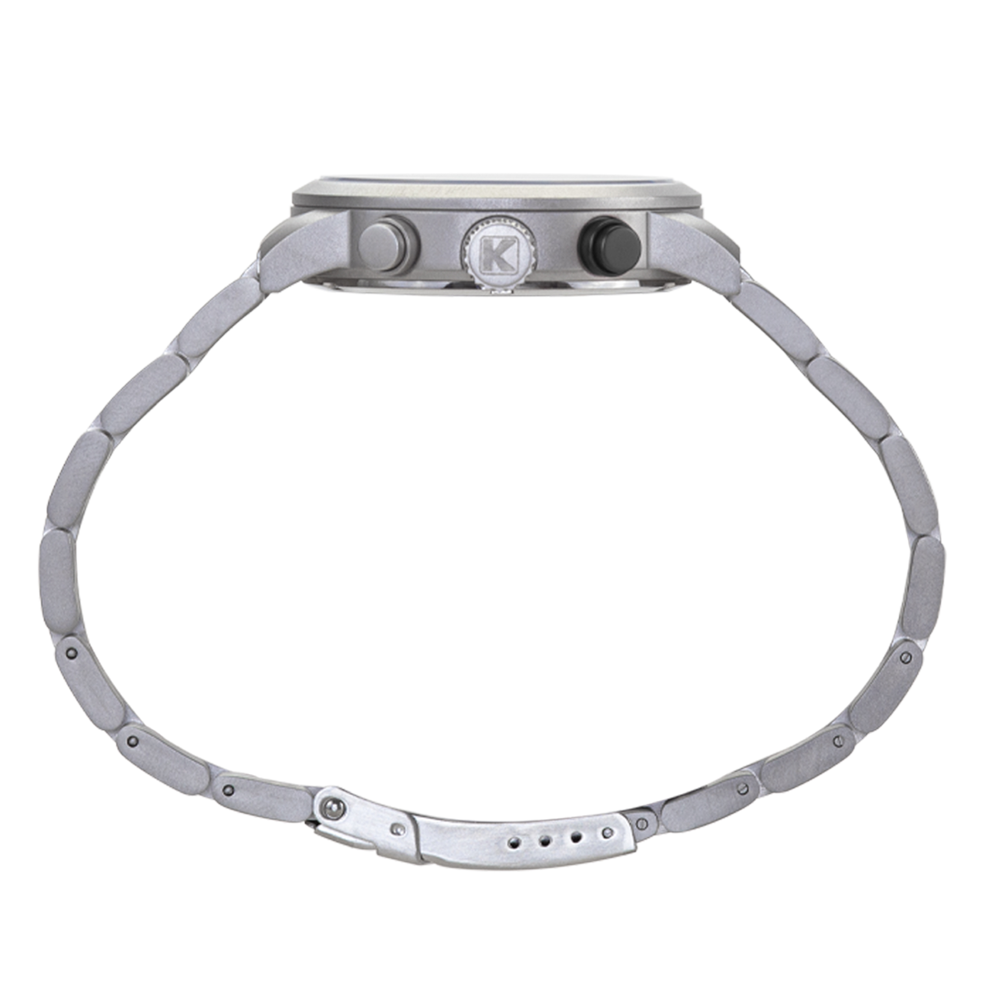 Silberne Armbanduhr mit Krone und Knöpfen, auf weißem Hintergrund.